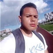 Entrenador físico y acondicionamiento físico o recreador de deporte